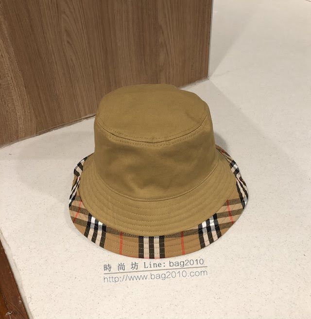Burberry男女同款帽子 巴寶莉2021新款格子拼接純棉漁夫帽遮陽帽  mm1575